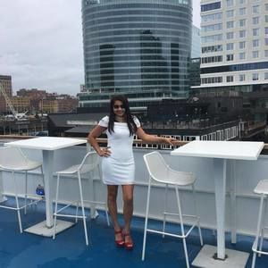 Meet your Posher, Fernanda